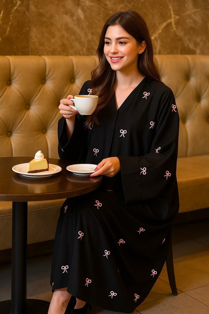 بهنس عبايات للمدرسة وعبايات سن محير | عباية سن محير وعباية السن المحير | عبايات ملونة للعمر المحير وعبيات للعمر المحير | عباية للعمر المحير وعبايات صغار | عبايات صغيرة للبنات تناسب كل ستايل | عباية للقصيرات وعباية للقصيرة | عباية للمدرسة وعبايات للمتوسط | عباية للثنوية وعباية للجامعة | عبايات كشخة فخمة انيقة ناعمة | عباية الهبة ترند بشت خليجية اسود | عبايات للبنات المراهقات وللمراهقات تناسب المدرسة المتوسط - Image 1